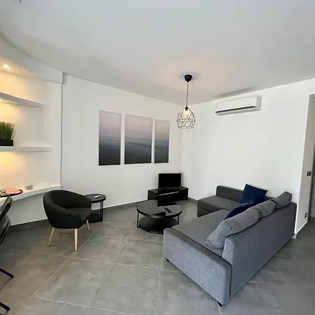 Apartamento Dreams Of Holiday. With Pool *