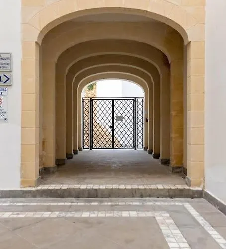 Dreams Of Holiday. With Pool *