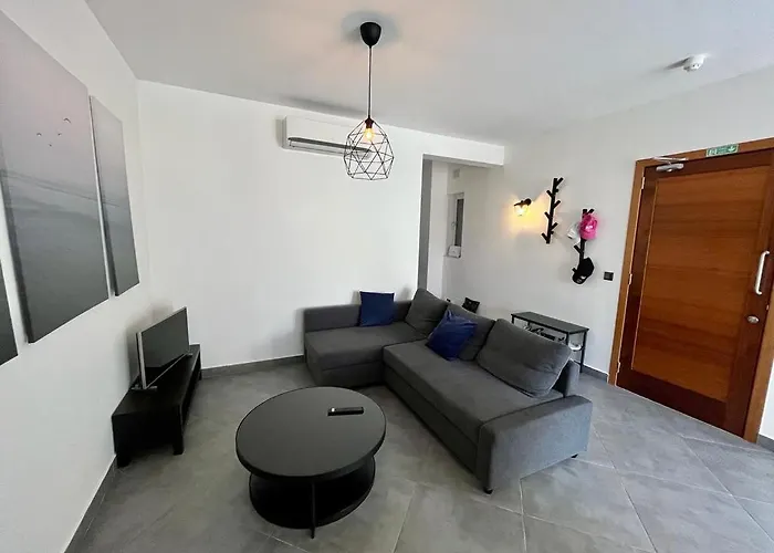 Διαμέρισμα Dreams Of Holiday. With Pool Marsalforn